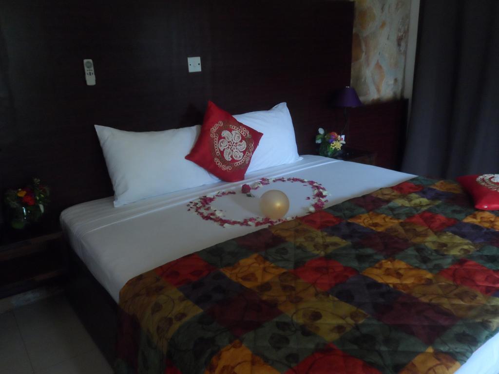 Legacy Tribe Beach Resort Prampram Luaran gambar